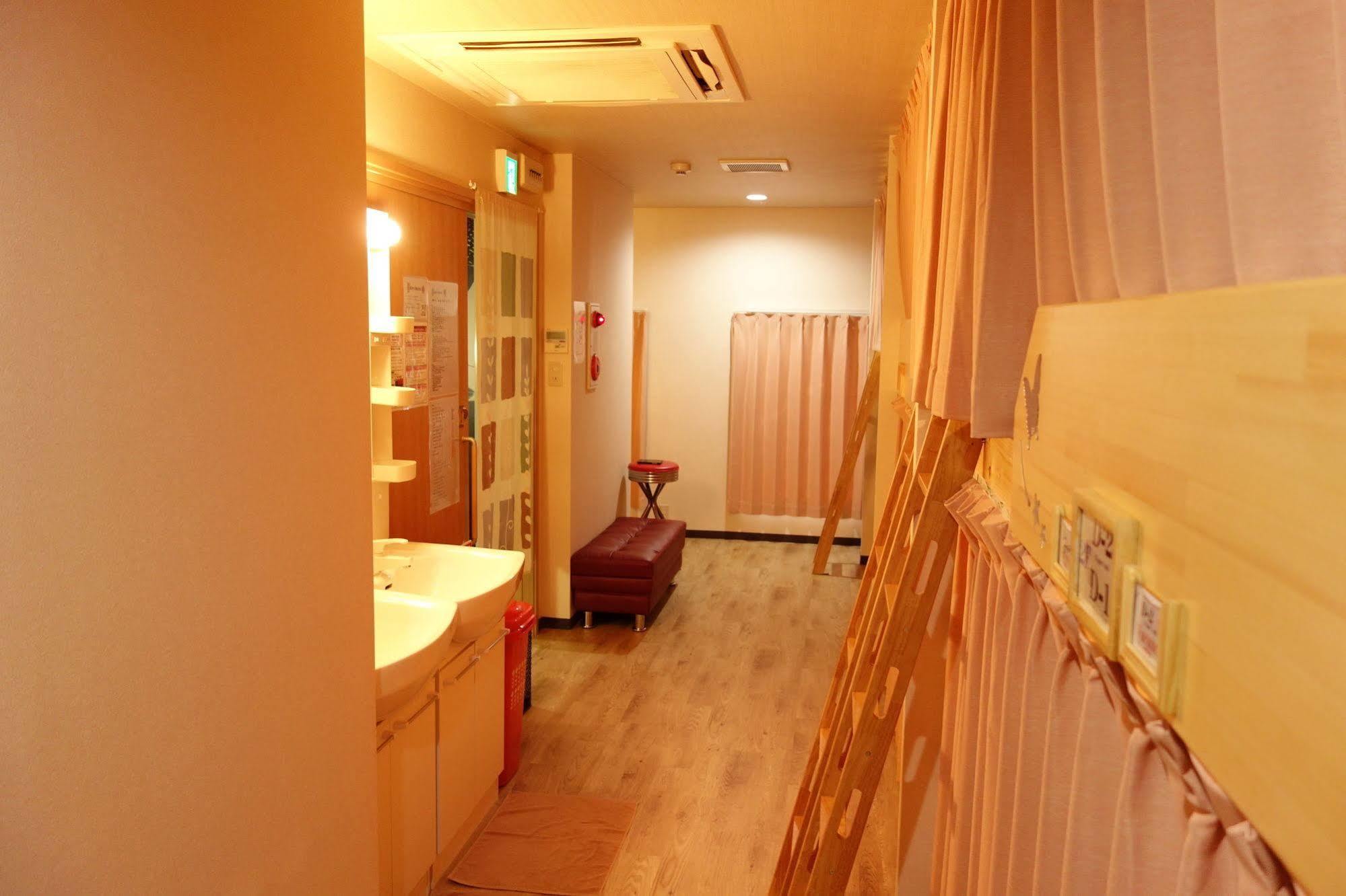 Hotel Ken'S House Ōsaka Exterior foto